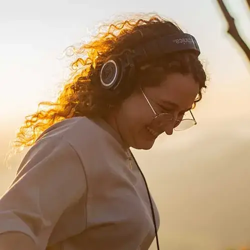 Lucy (Eljae) DJ Teacher